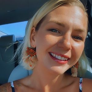 Meet your Posher, Erin